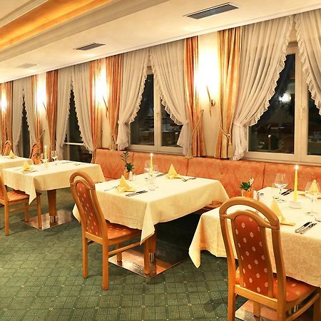 Hotel Maria Theresia Силандро Экстерьер фото