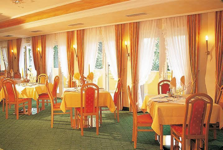 Hotel Maria Theresia Силандро Экстерьер фото